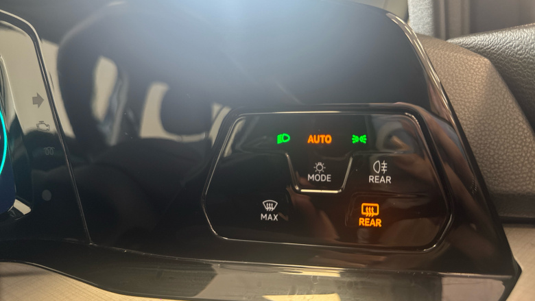 Volkswagen Golf 1.5 TSI 150 Life 5dr Petrol Hatchback